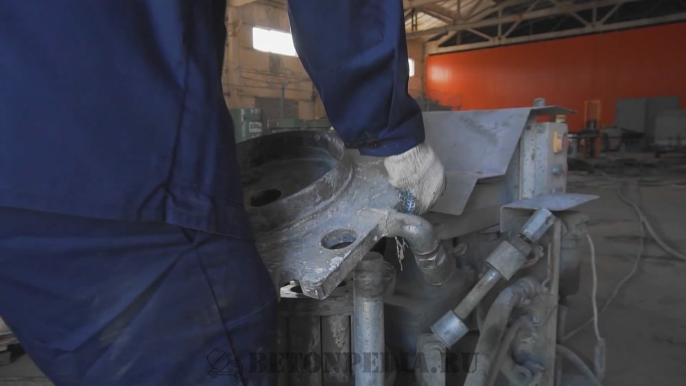 Торкрет-бетон: состав и технология набрызг-бетона – Бетонпедия